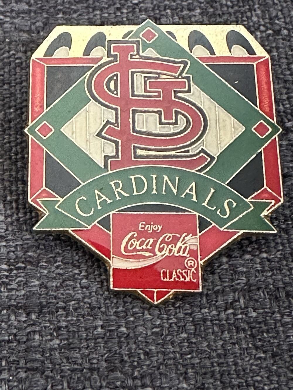 1994 St Louis Cardinals Coca Cola Classic Lapel Pin Diamond Source Vintage MLB
